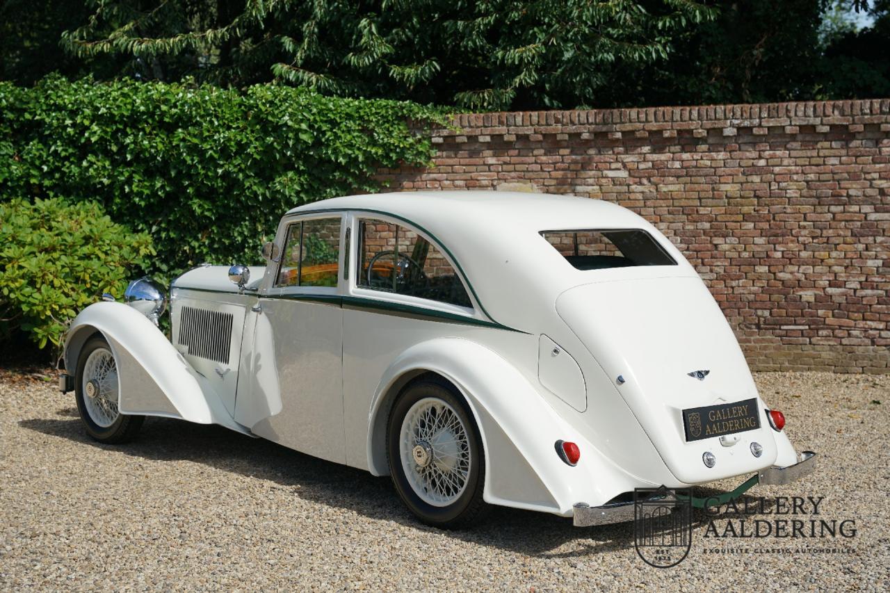 1933 Bentley 3&frac12; litre &ldquo;Streamline&rdquo; by Park Ward &amp; Co