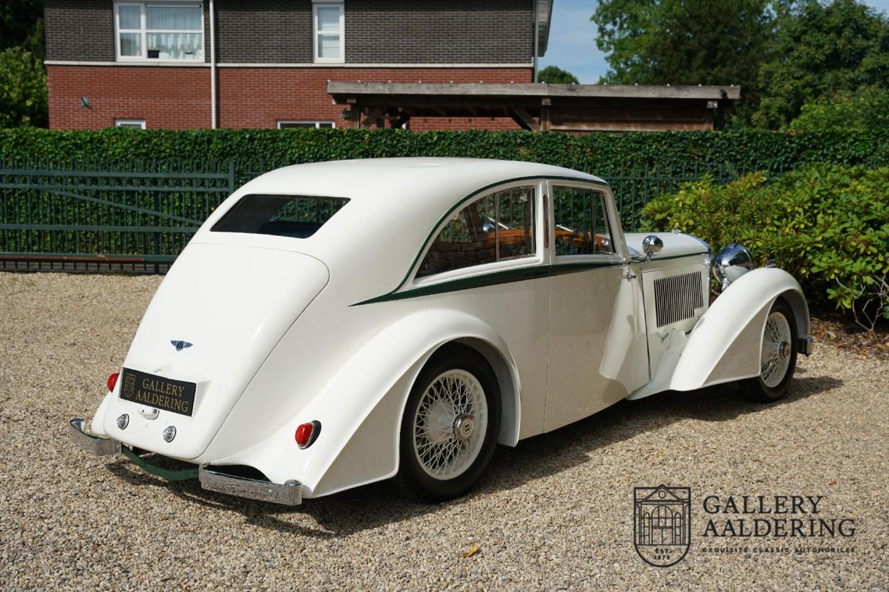 1933 Bentley 3&frac12; litre &ldquo;Streamline&rdquo; by Park Ward &amp; Co