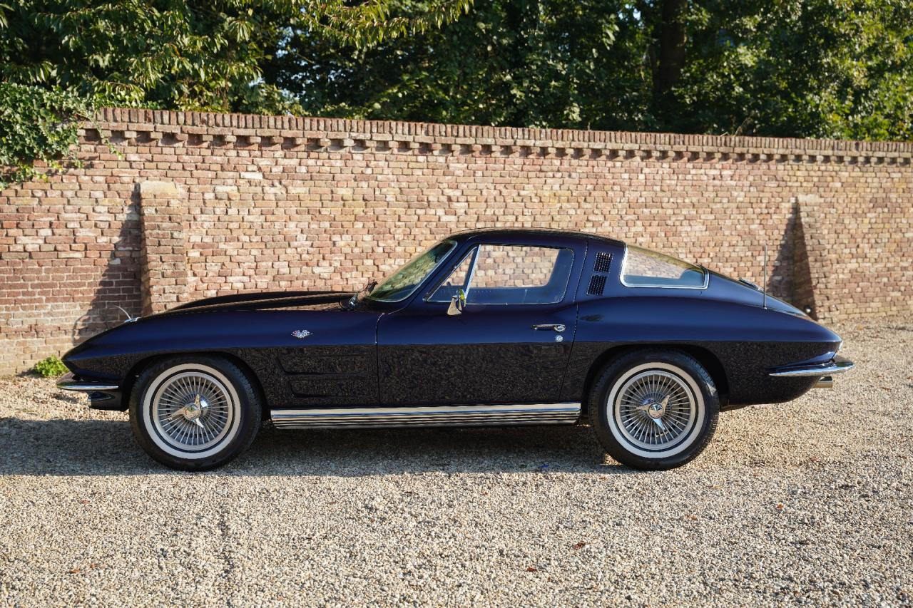 1964 Corvette C2 Sting Ray Coup&eacute;