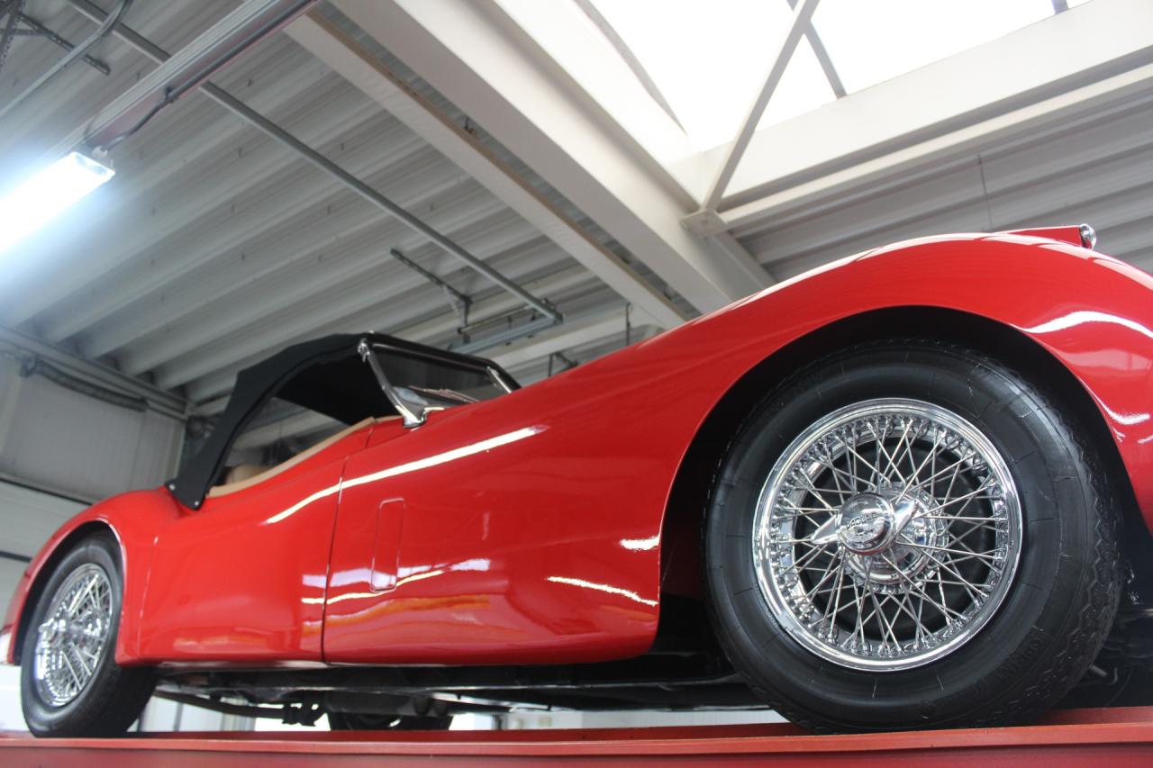 1954 Jaguar XK120 SE OTS &ldquo;Special Equipment&rdquo;