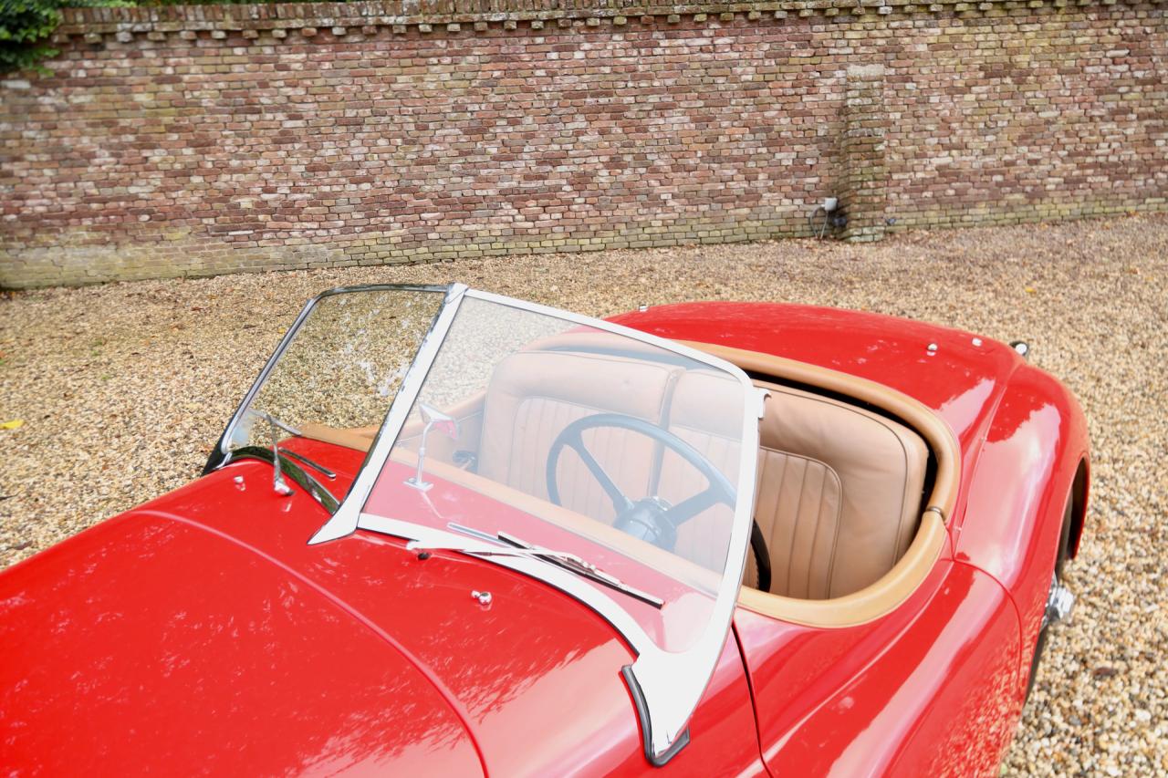 1954 Jaguar XK120 SE OTS &ldquo;Special Equipment&rdquo;