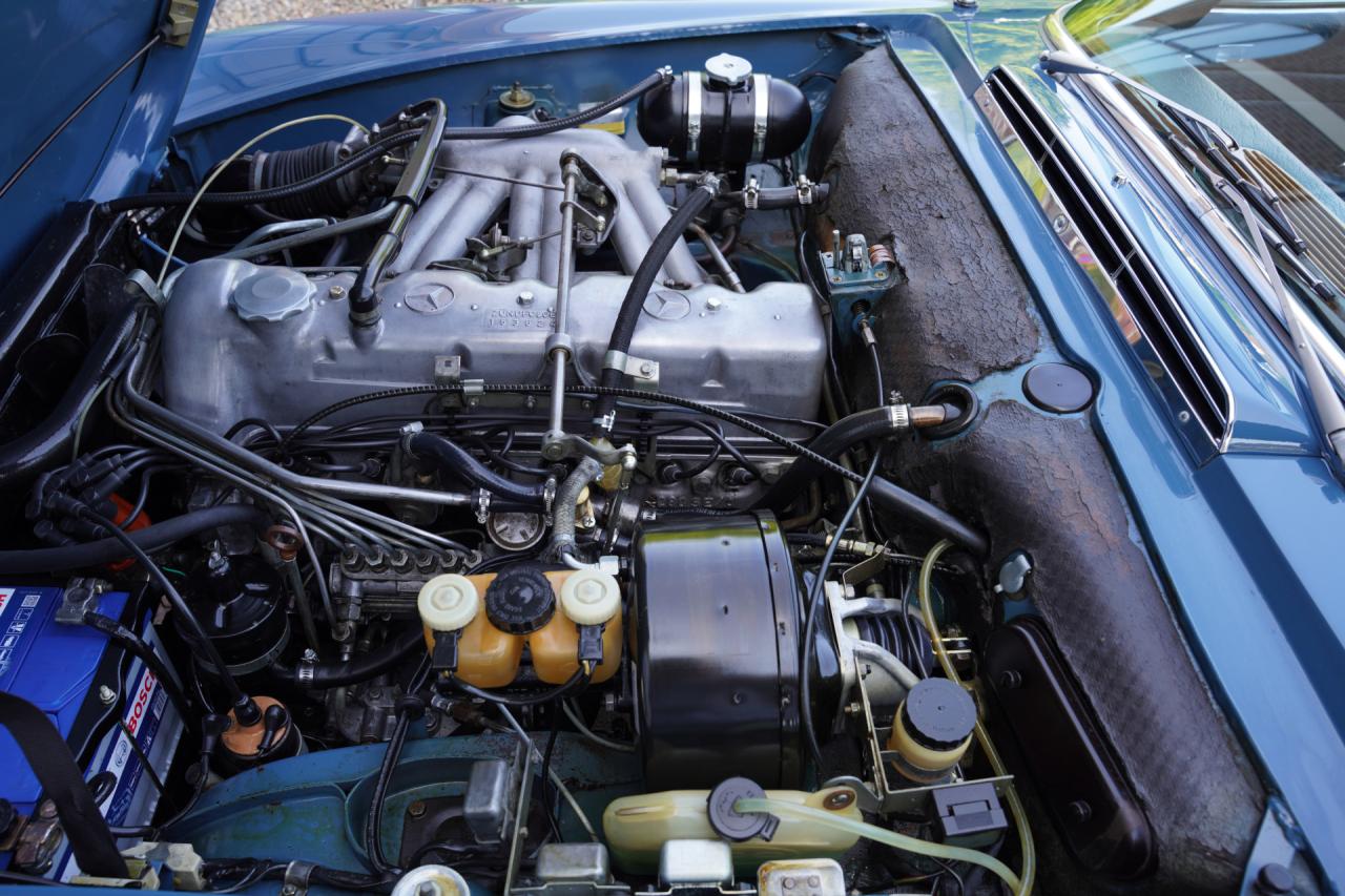 1968 Mercedes - Benz Mercedes Benz 280 SL Pagode &ldquo;with manual gearbox&rdquo;