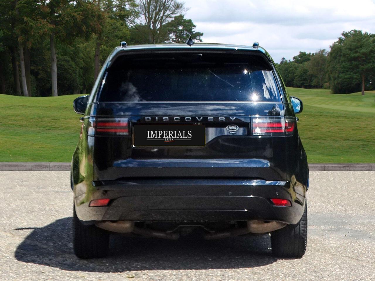 2022 Land Rover 3.0 D300 MHEV R-Dynamic SE Auto 4WD Euro 6 (s/s) 5dr