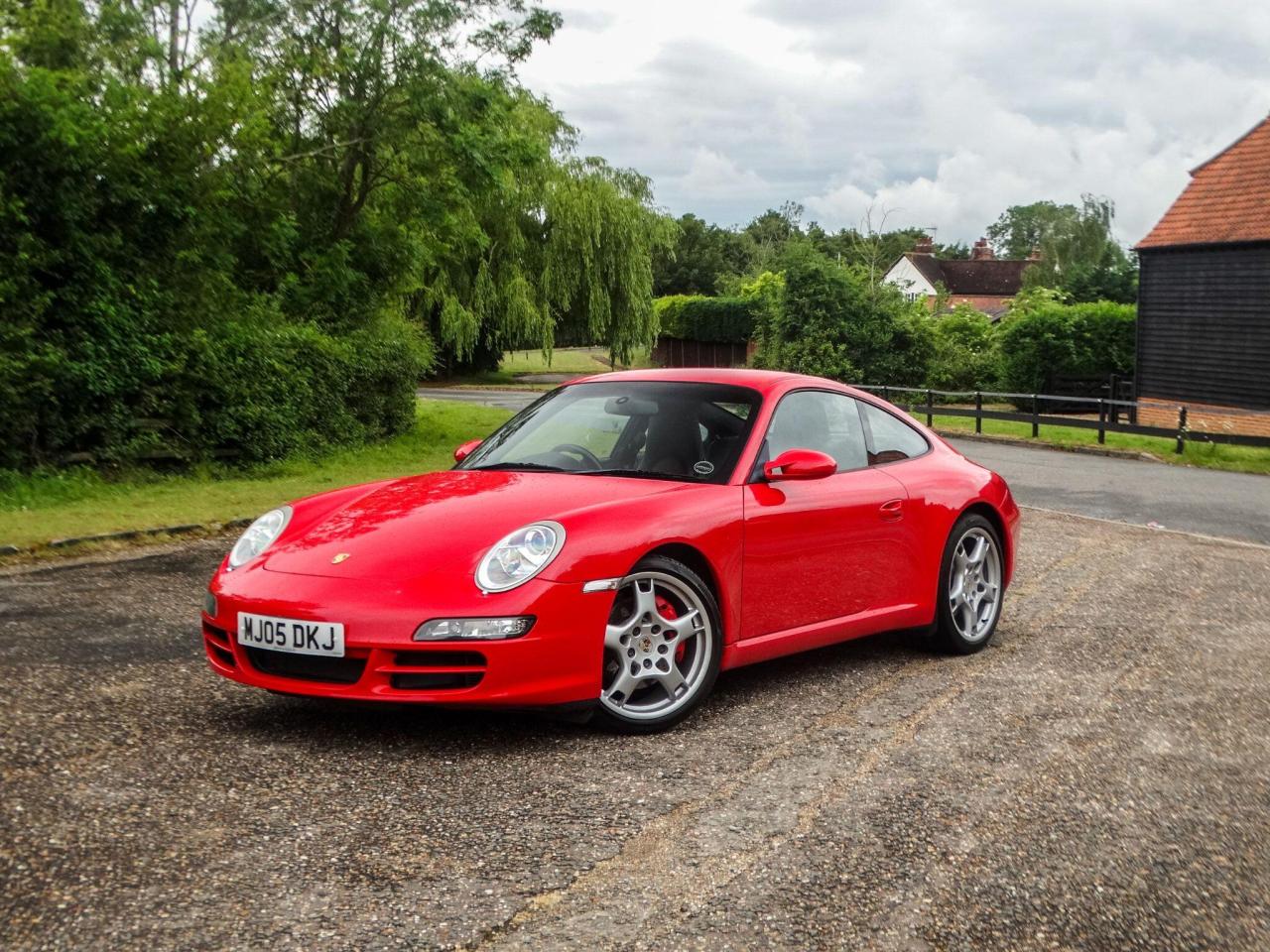 2005 Porsche 3.8 997 Carrera S Coupe 2dr Petrol Tiptronic S (280 g/km 350 bhp)