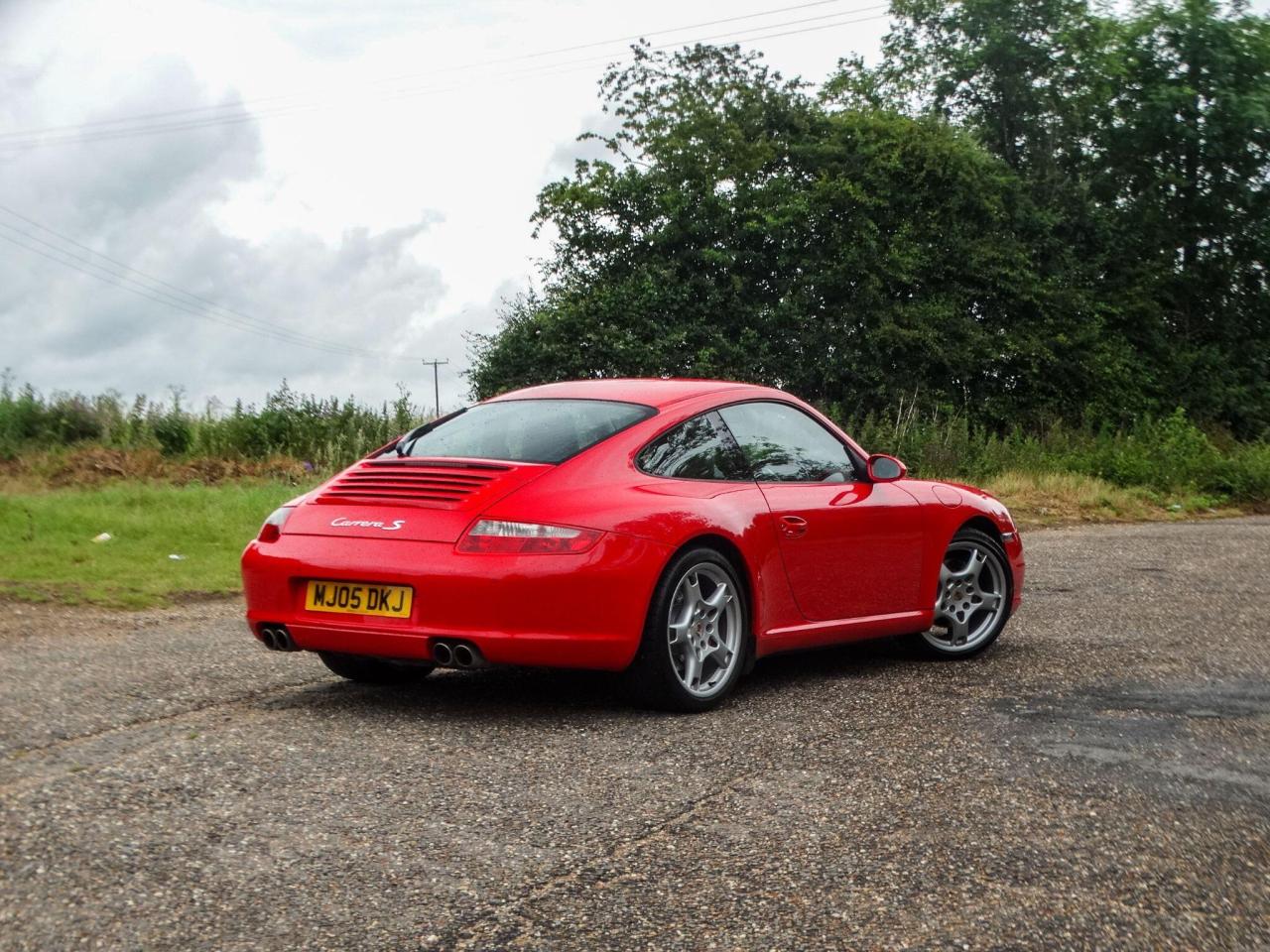 2005 Porsche 3.8 997 Carrera S Coupe 2dr Petrol Tiptronic S (280 g/km 350 bhp)