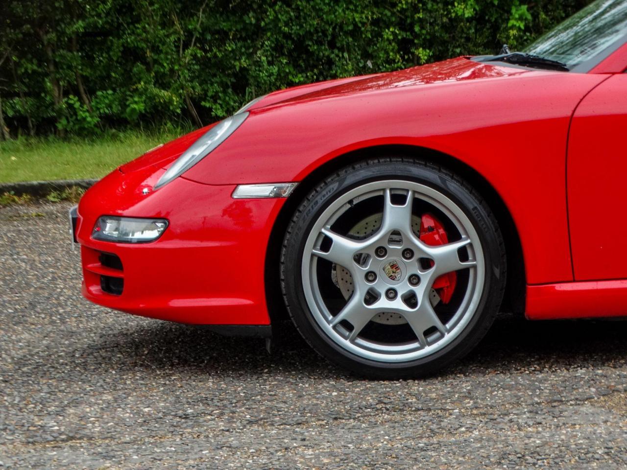 2005 Porsche 3.8 997 Carrera S Coupe 2dr Petrol Tiptronic S (280 g/km 350 bhp)