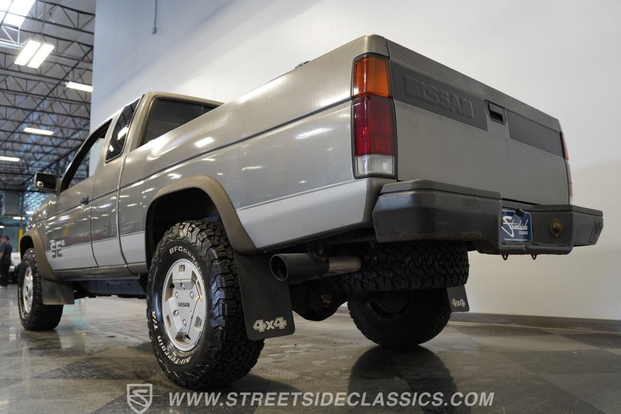 1989 Nissan 4x4 Hardbody Pick Up SE-V6