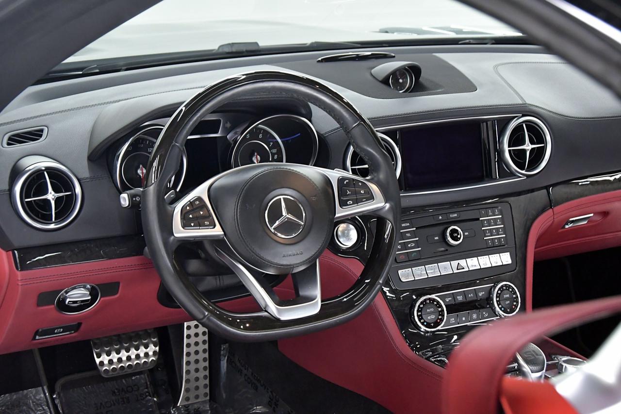 2019 Mercedes - Benz SL550