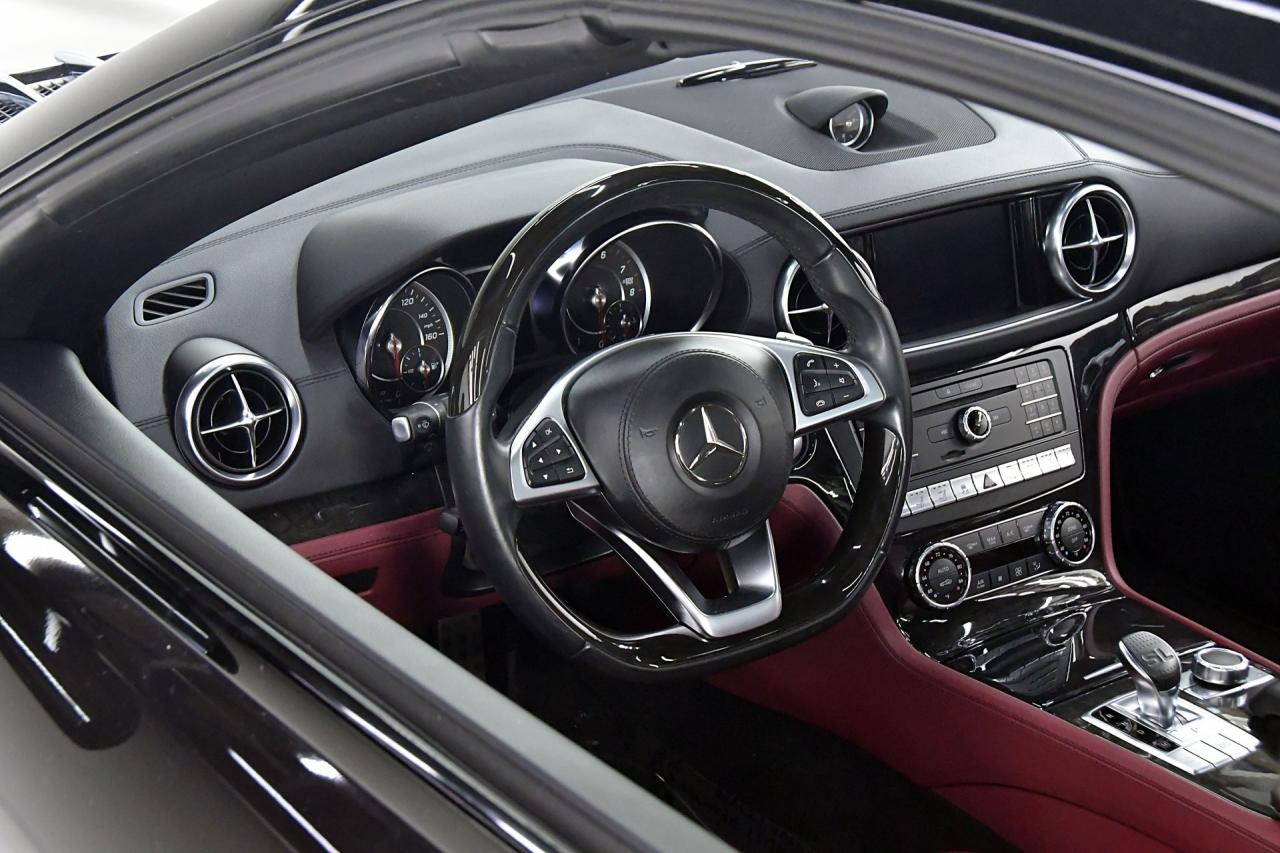 2019 Mercedes - Benz SL550