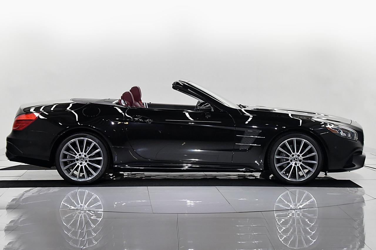 2019 Mercedes - Benz SL550