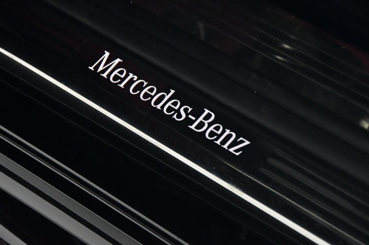 2019 Mercedes - Benz SL550