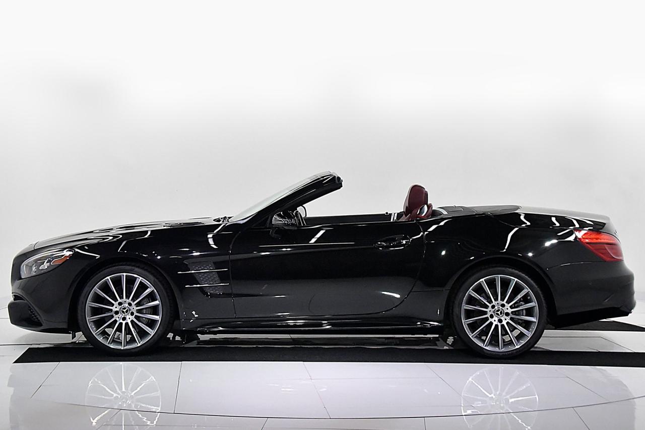 2019 Mercedes - Benz SL550