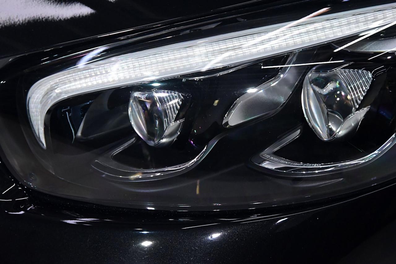 2019 Mercedes - Benz SL550
