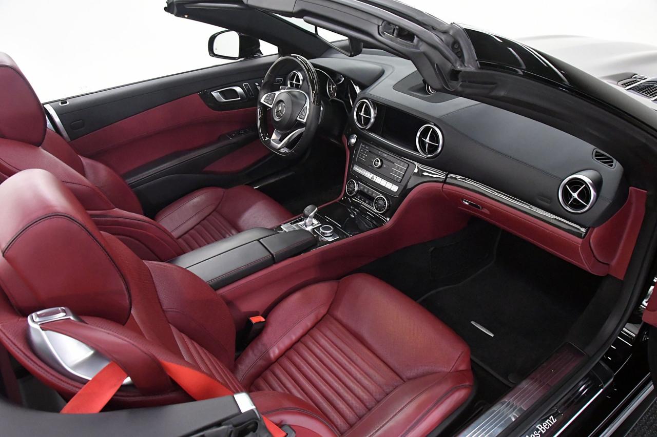 2019 Mercedes - Benz SL550