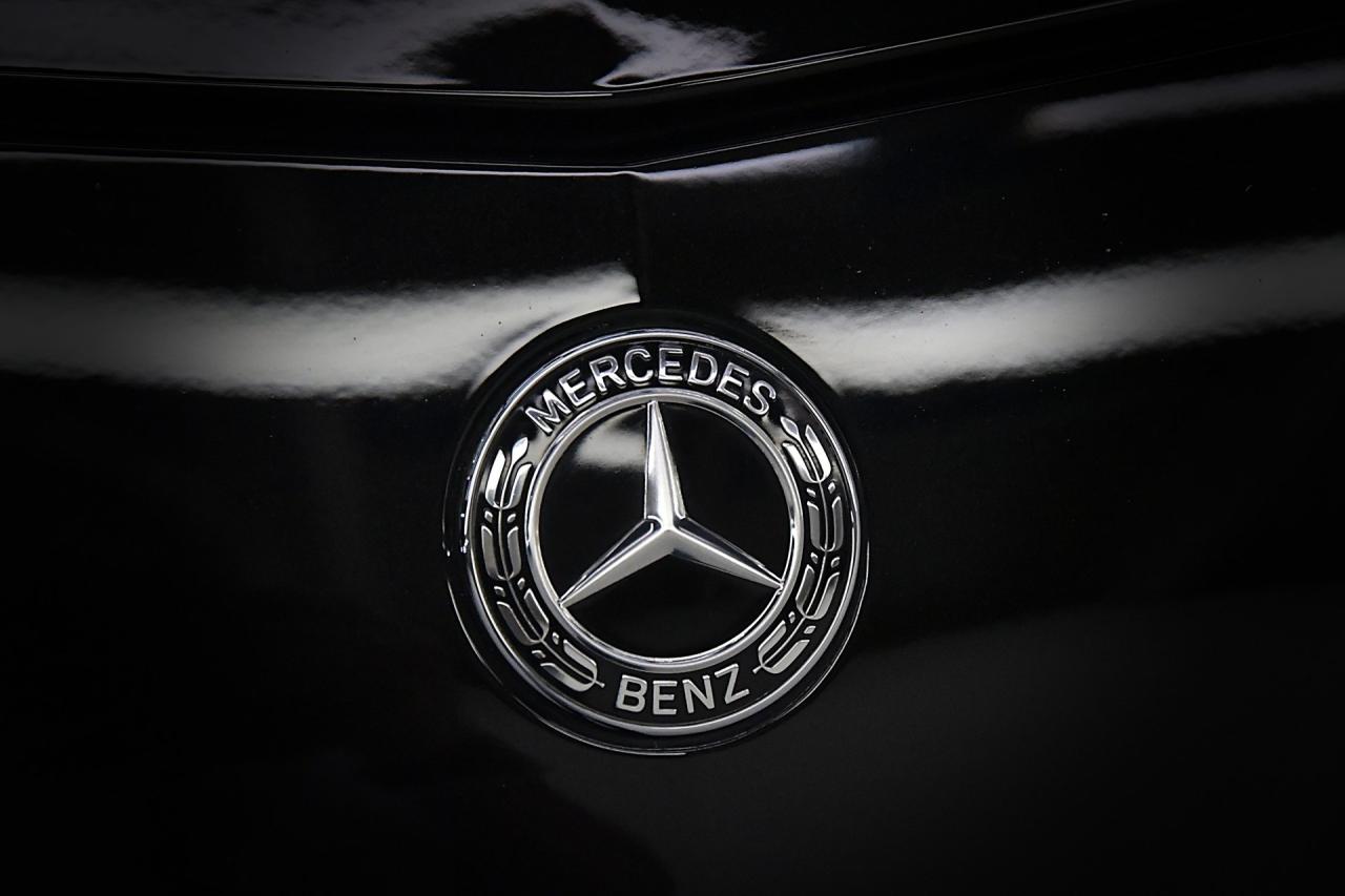 2019 Mercedes - Benz SL550