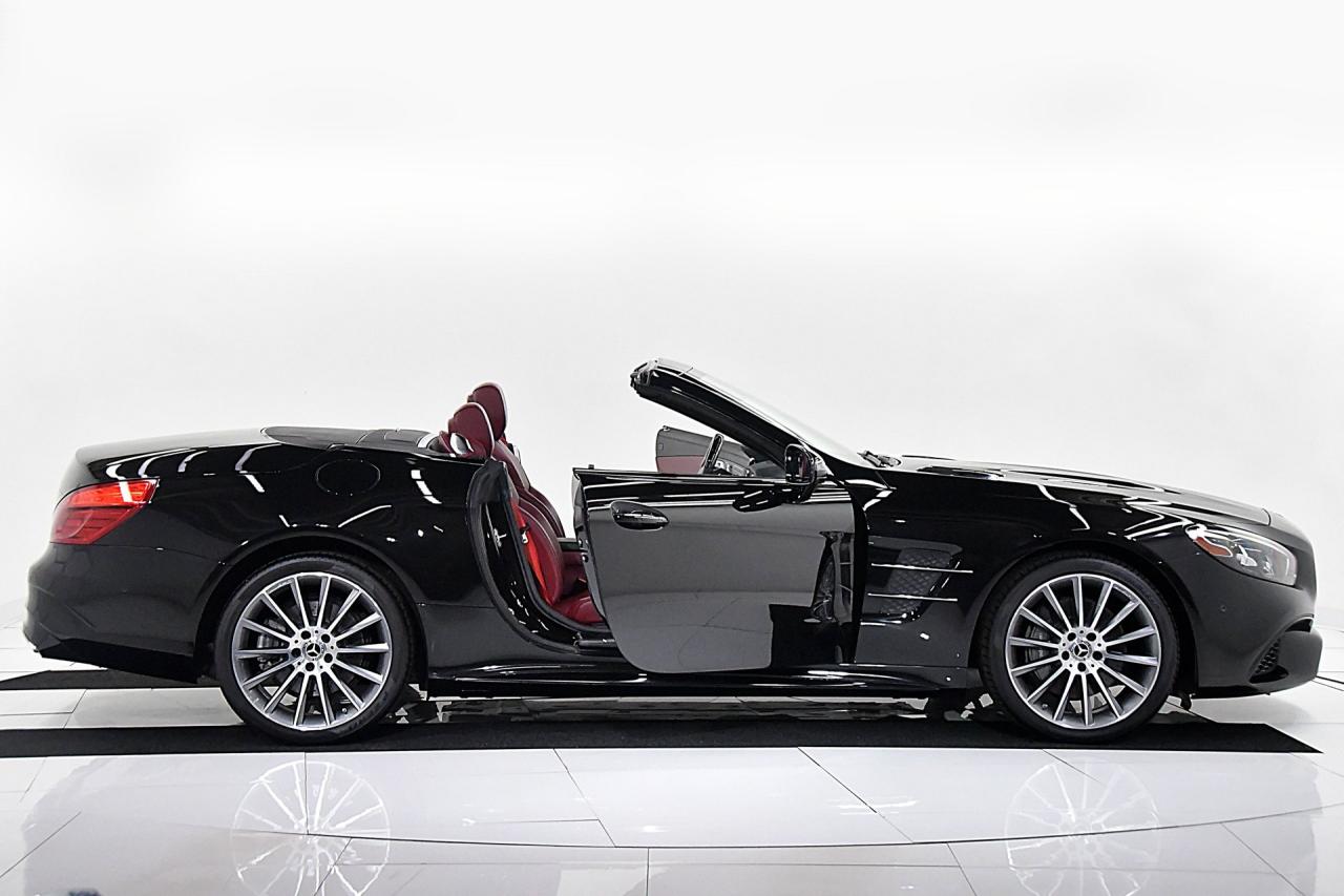 2019 Mercedes - Benz SL550