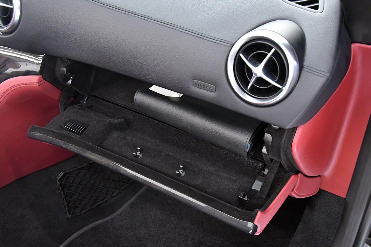 2019 Mercedes - Benz SL550