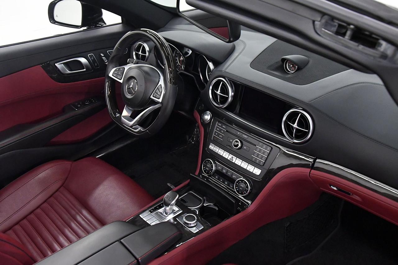 2019 Mercedes - Benz SL550