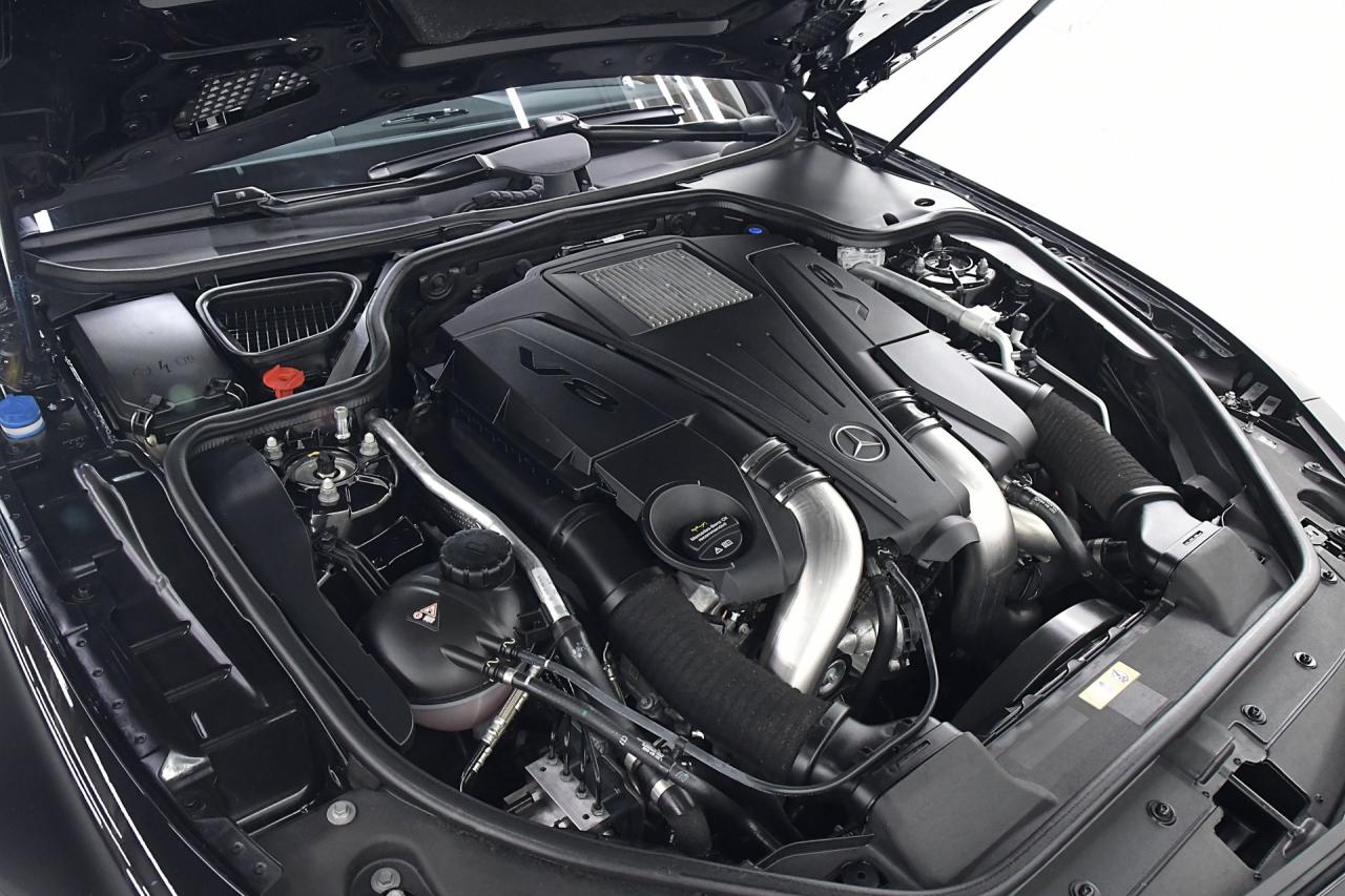 2019 Mercedes - Benz SL550