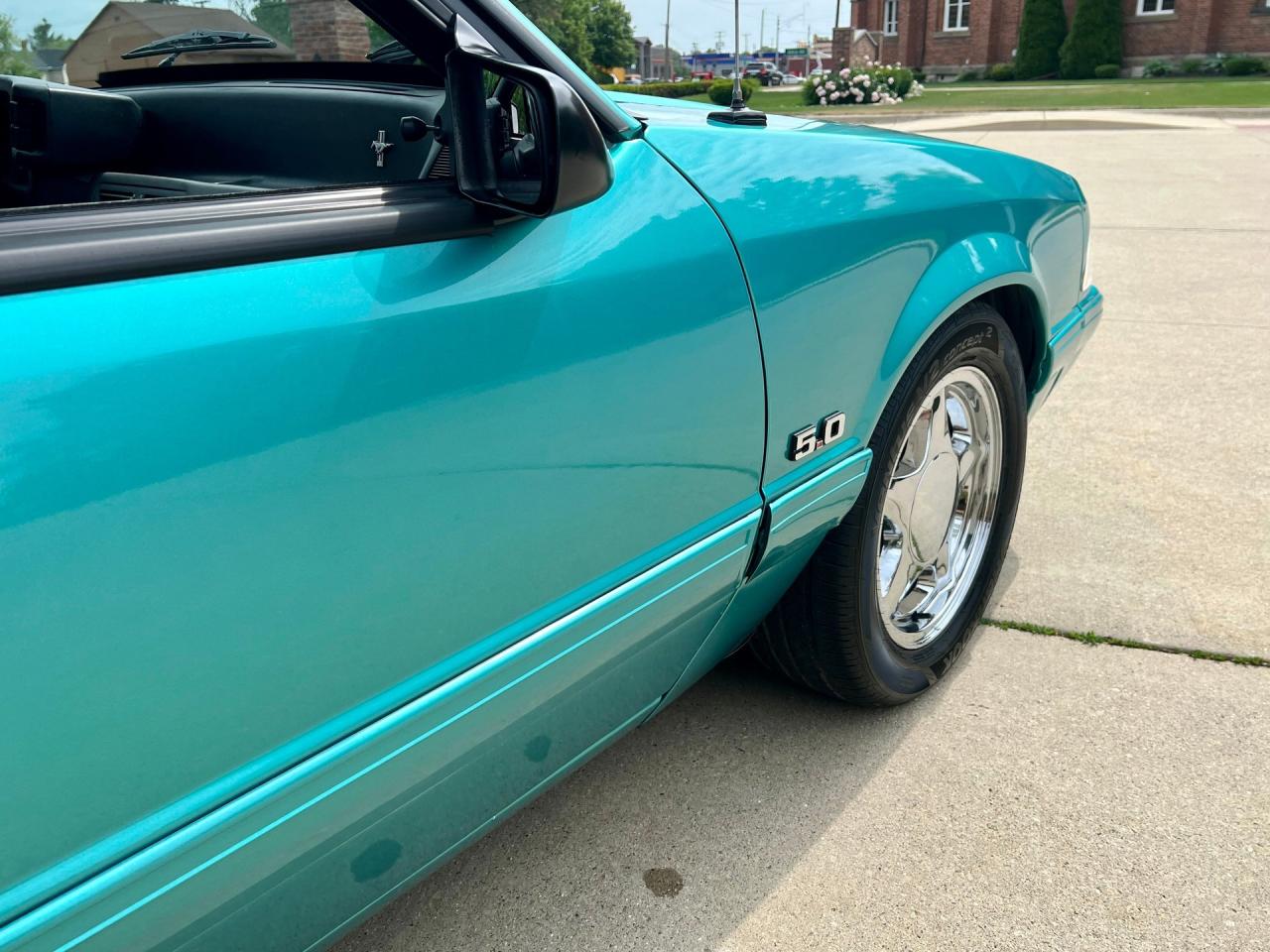 1993 Ford Mustang LX 5.0