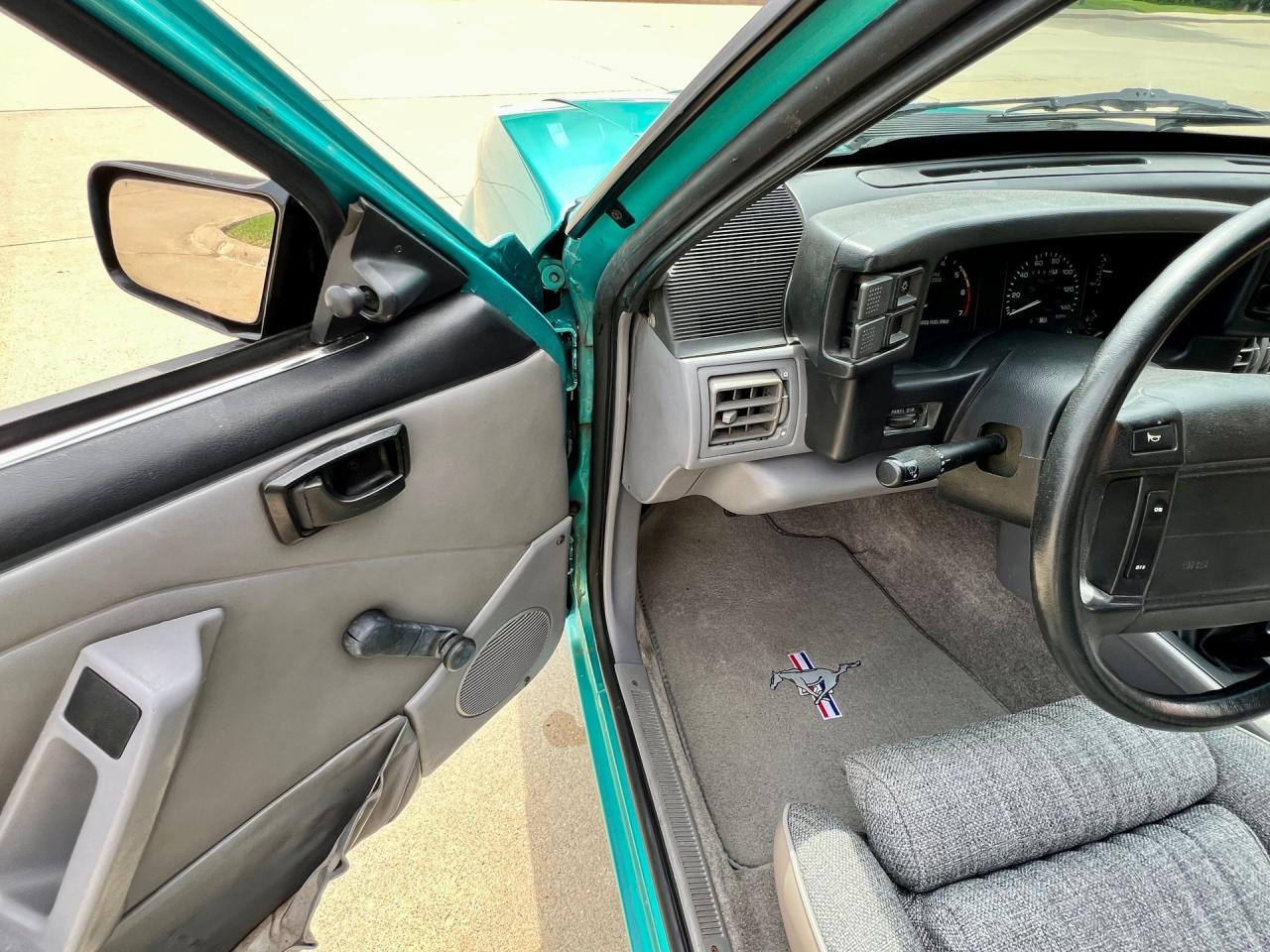 1993 Ford Mustang LX 5.0