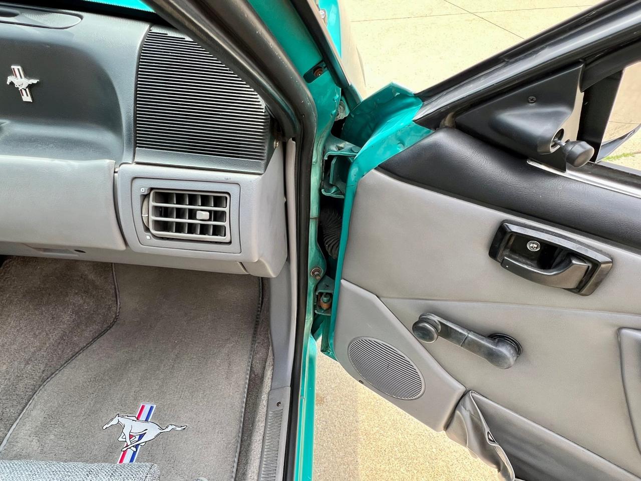 1993 Ford Mustang LX 5.0