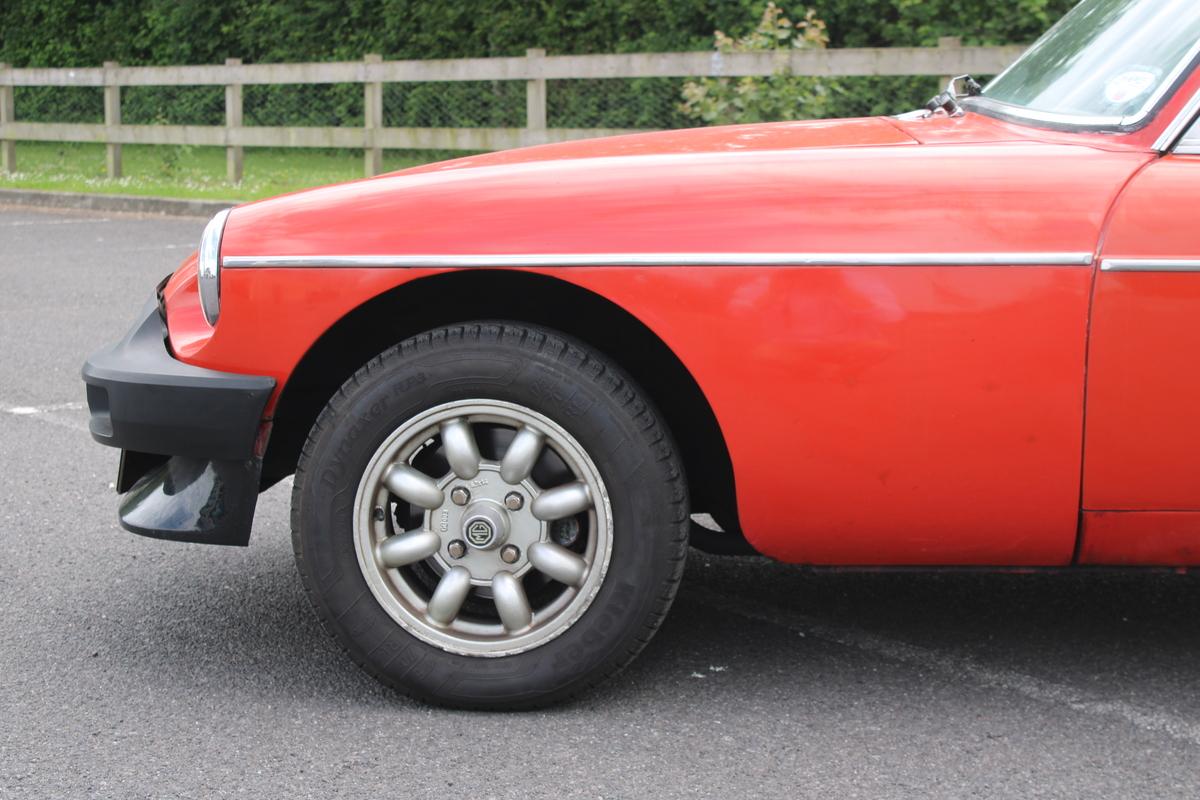 1977 MG B GT