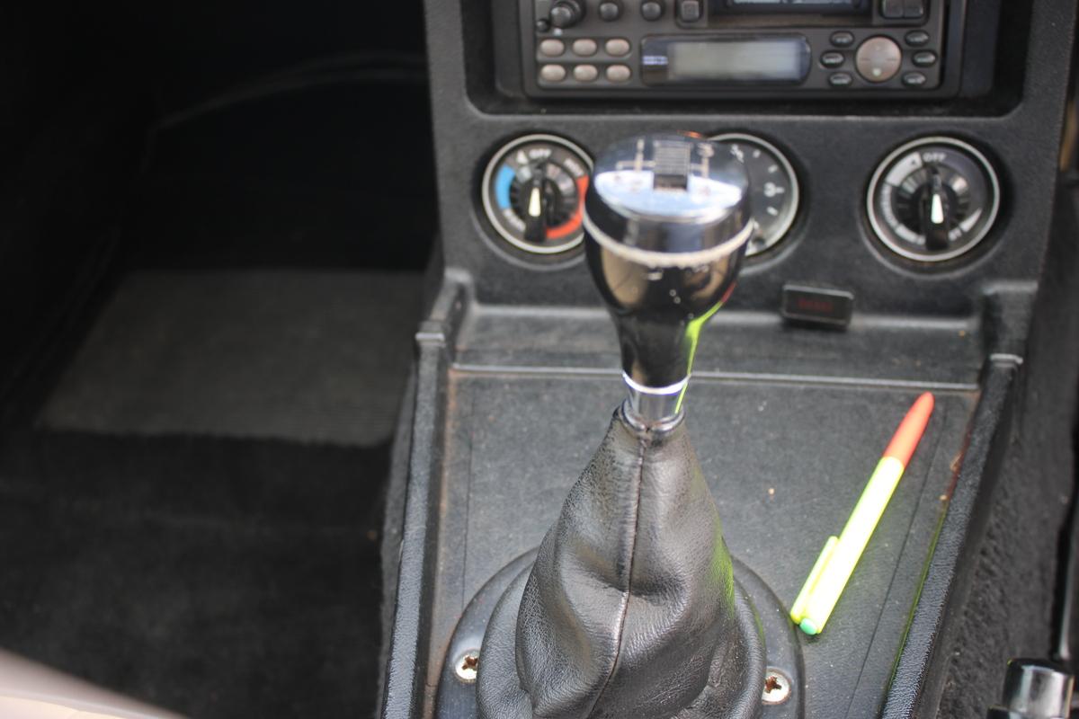 1977 MG B GT