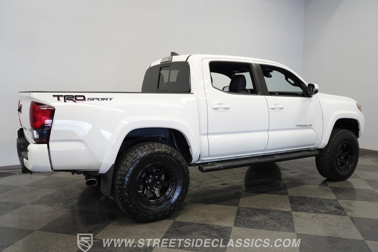 2018 Toyota Tacoma TRD SPORT