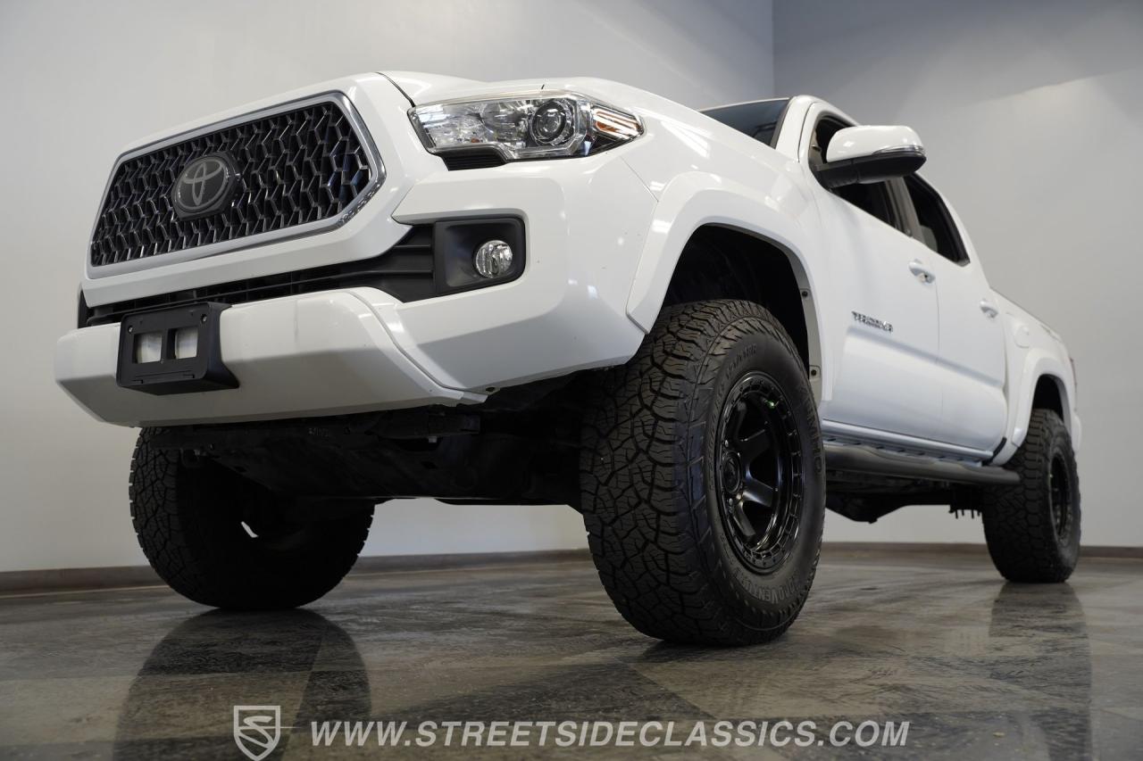 2018 Toyota Tacoma TRD SPORT