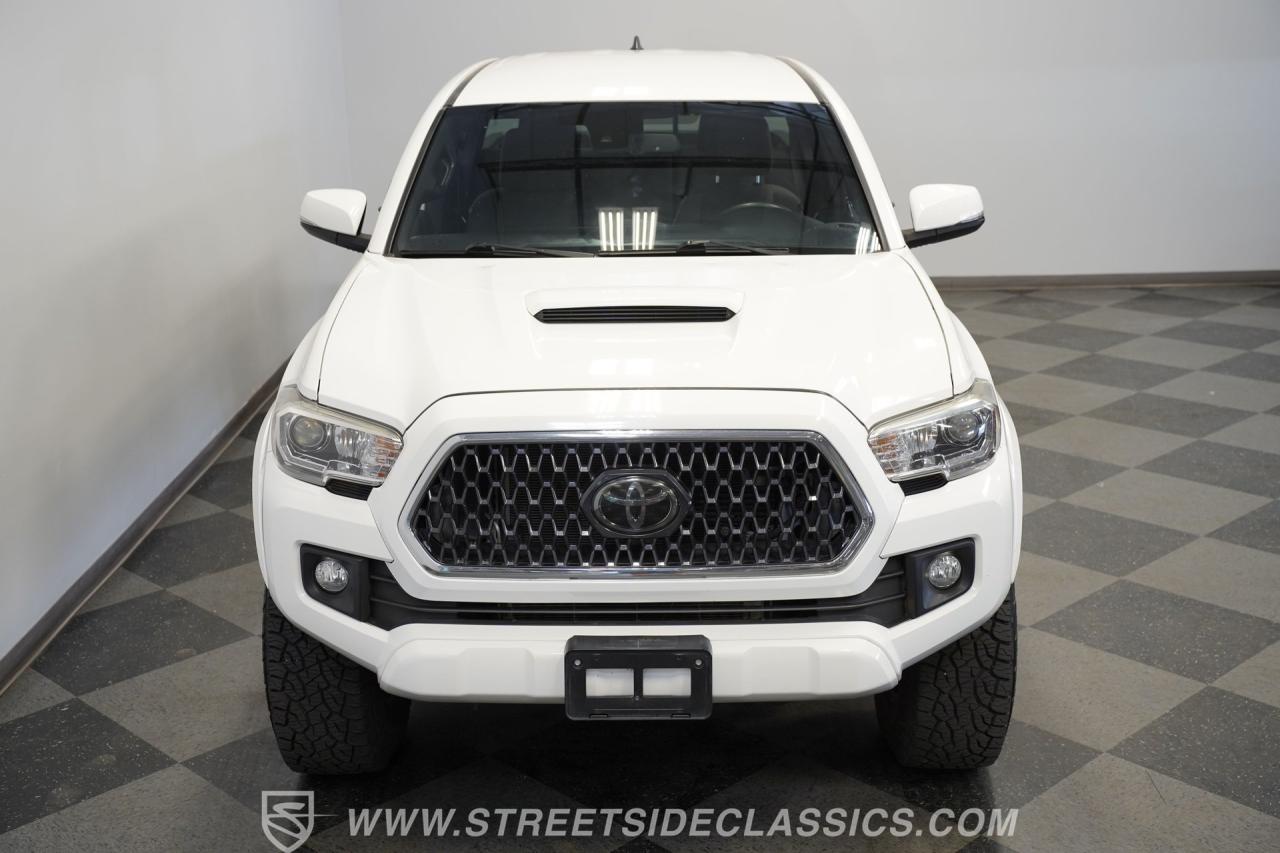 2018 Toyota Tacoma TRD SPORT