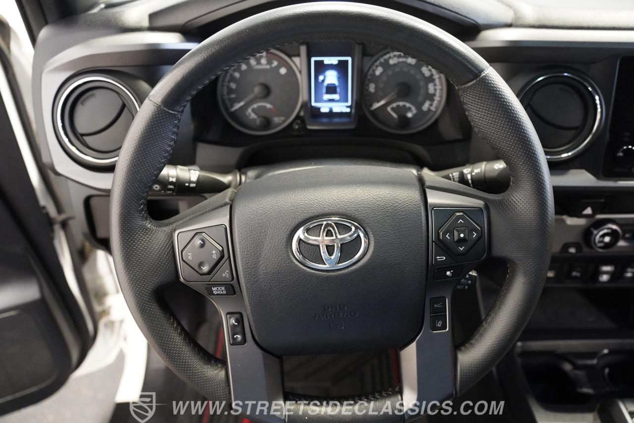 2018 Toyota Tacoma TRD SPORT
