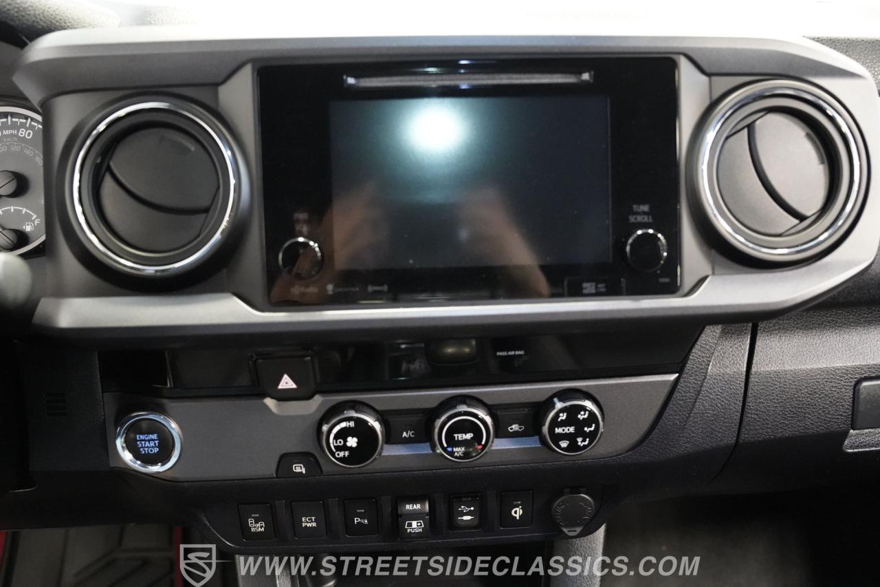 2018 Toyota Tacoma TRD SPORT