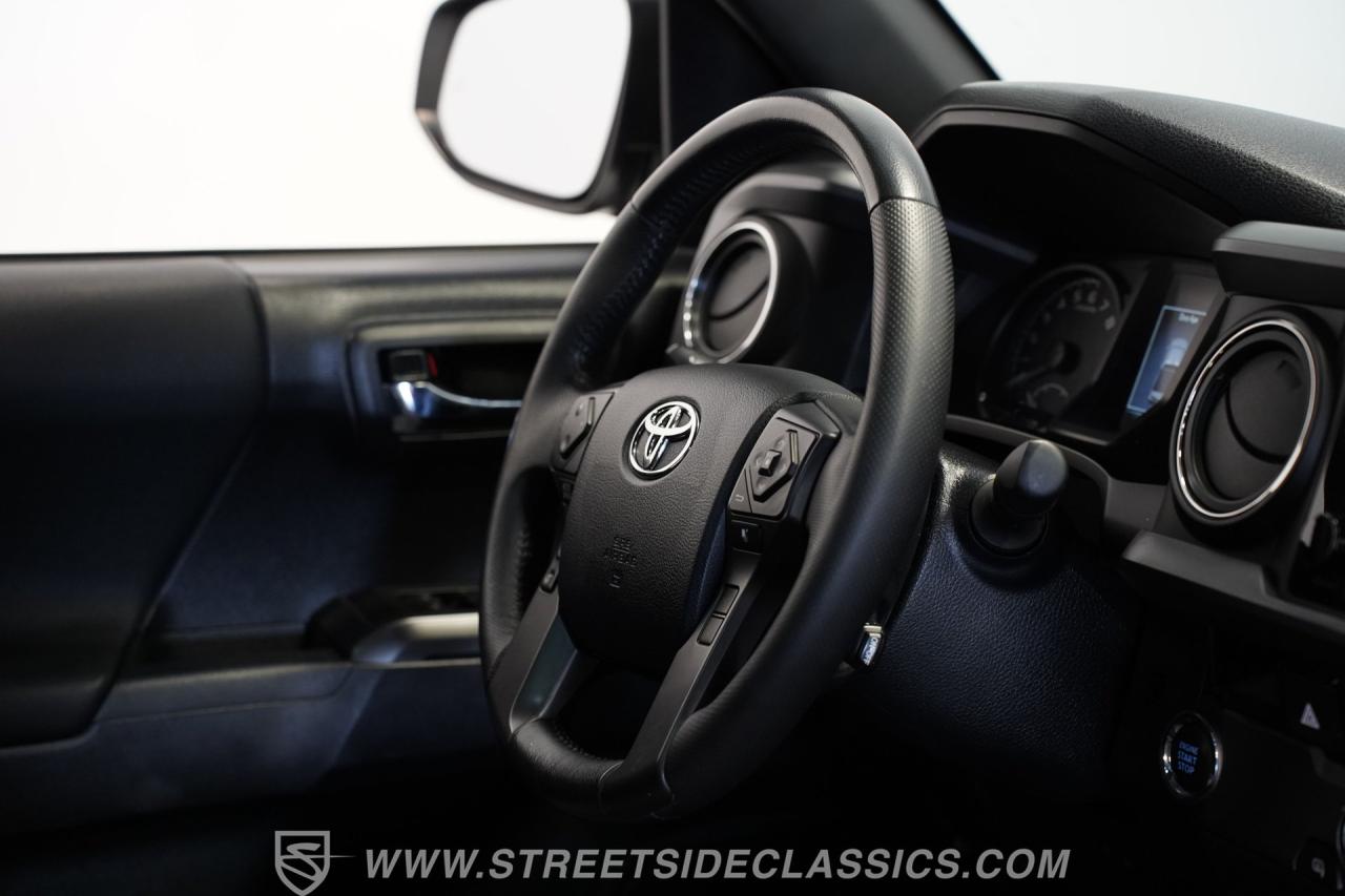 2018 Toyota Tacoma TRD SPORT