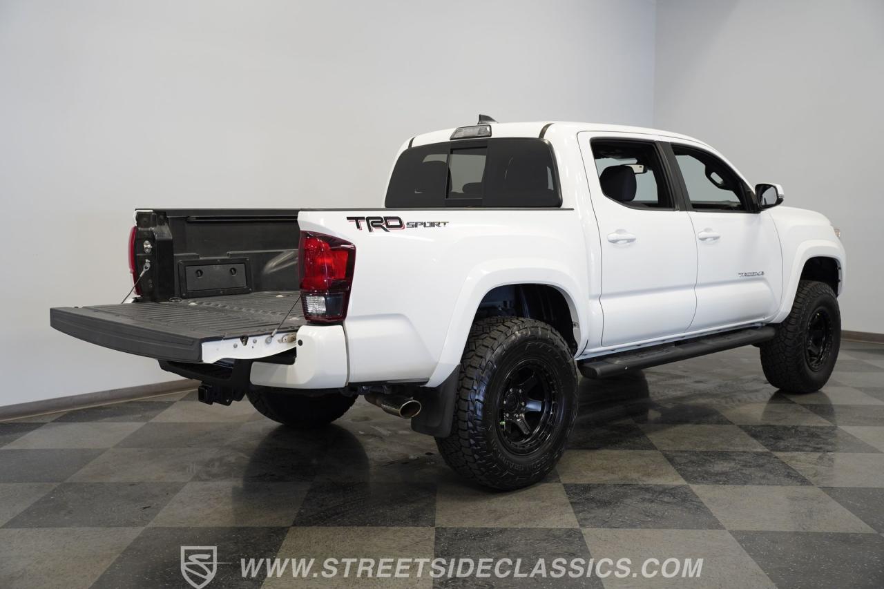 2018 Toyota Tacoma TRD SPORT