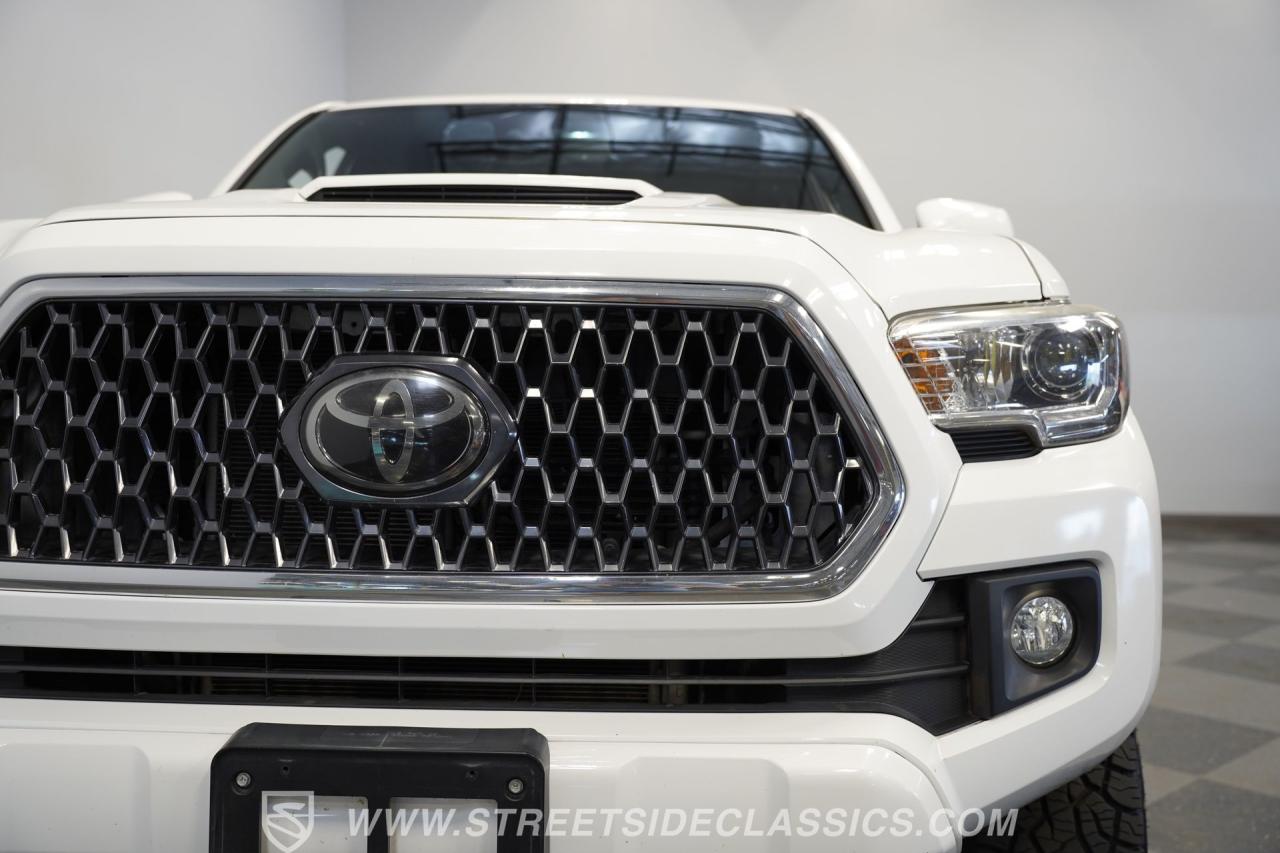 2018 Toyota Tacoma TRD SPORT