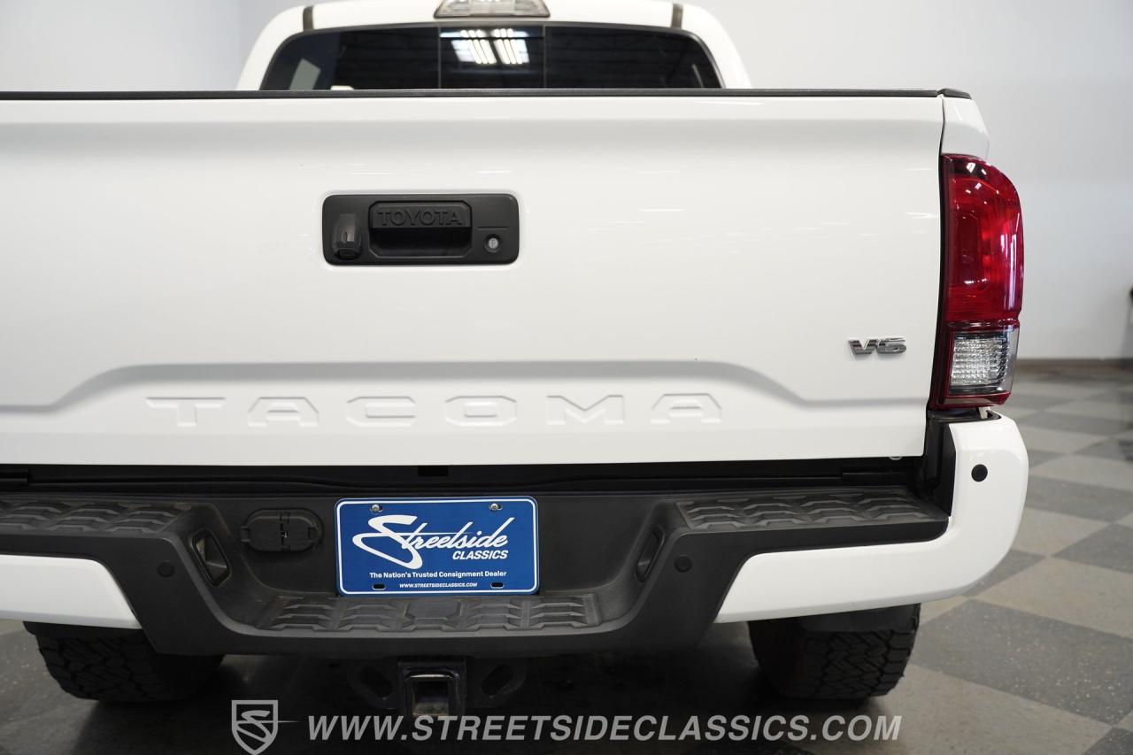 2018 Toyota Tacoma TRD SPORT