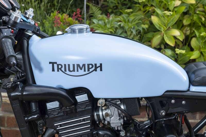 1996 Triumph DAYTONA 900 CAFE RACER