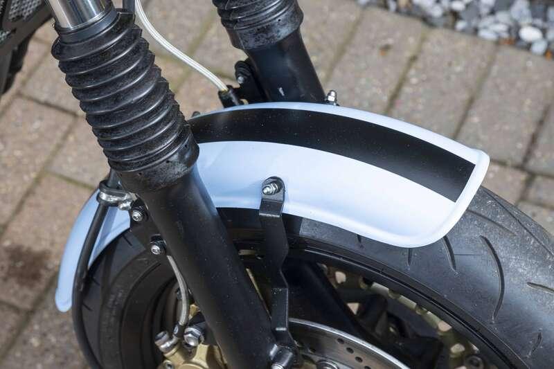 1996 Triumph DAYTONA 900 CAFE RACER