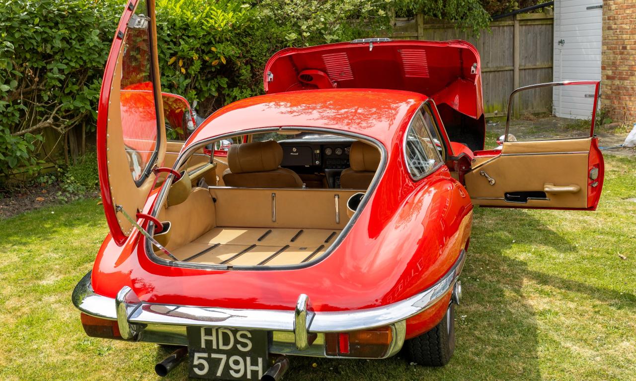 1969 Jaguar E-Type Series II Coup&eacute;