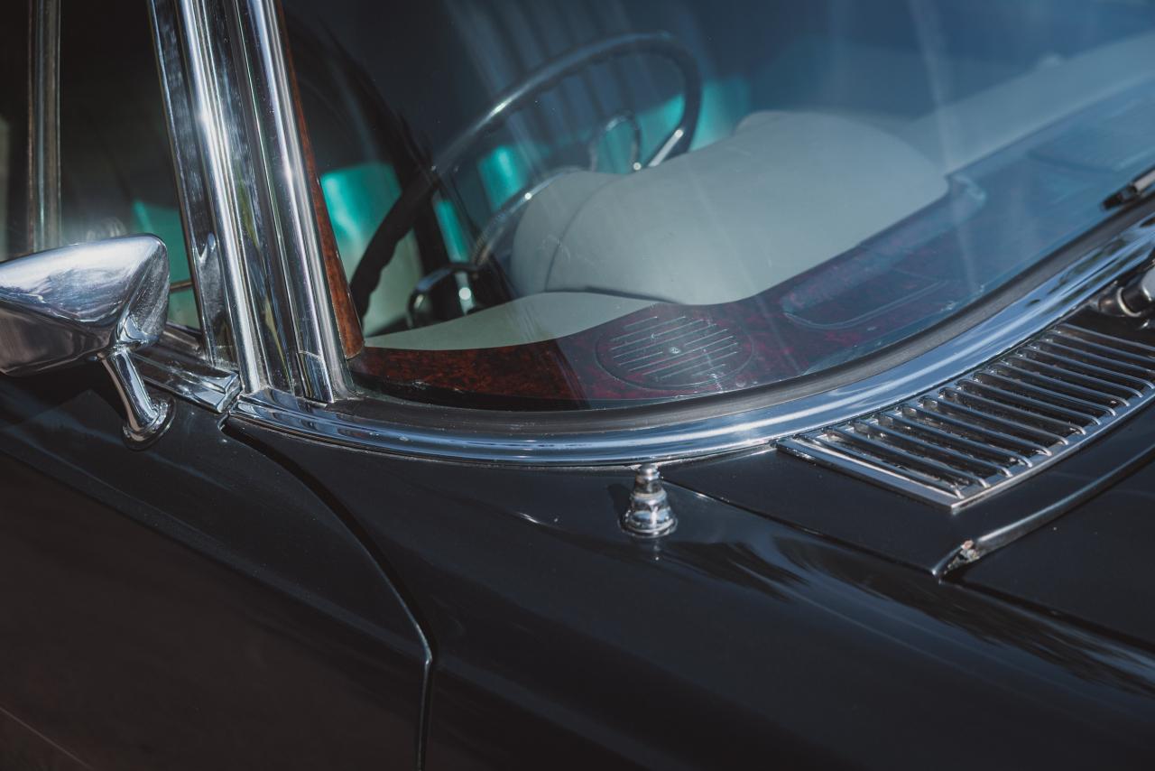 1965 Mercedes - Benz 600 Grosser