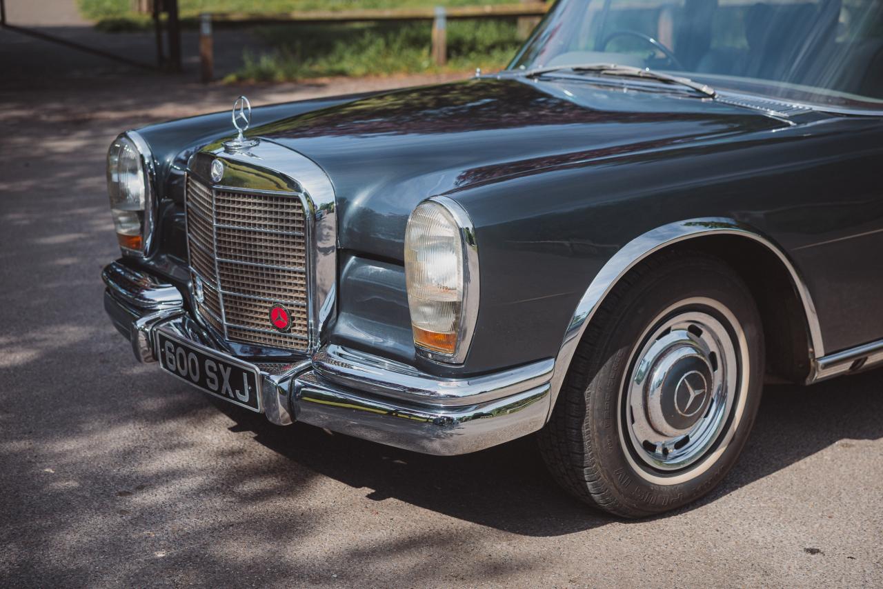 1965 Mercedes - Benz 600 Grosser
