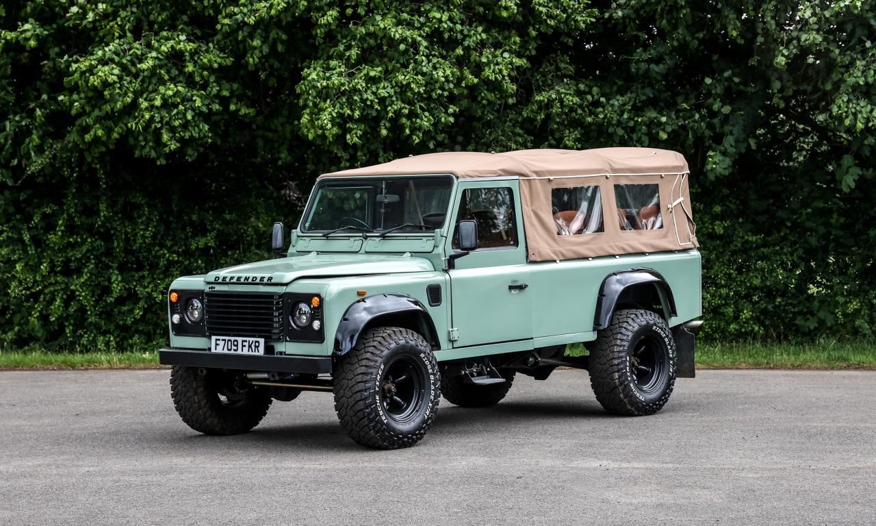 1989 Land Rover Defender 110 Soft Top