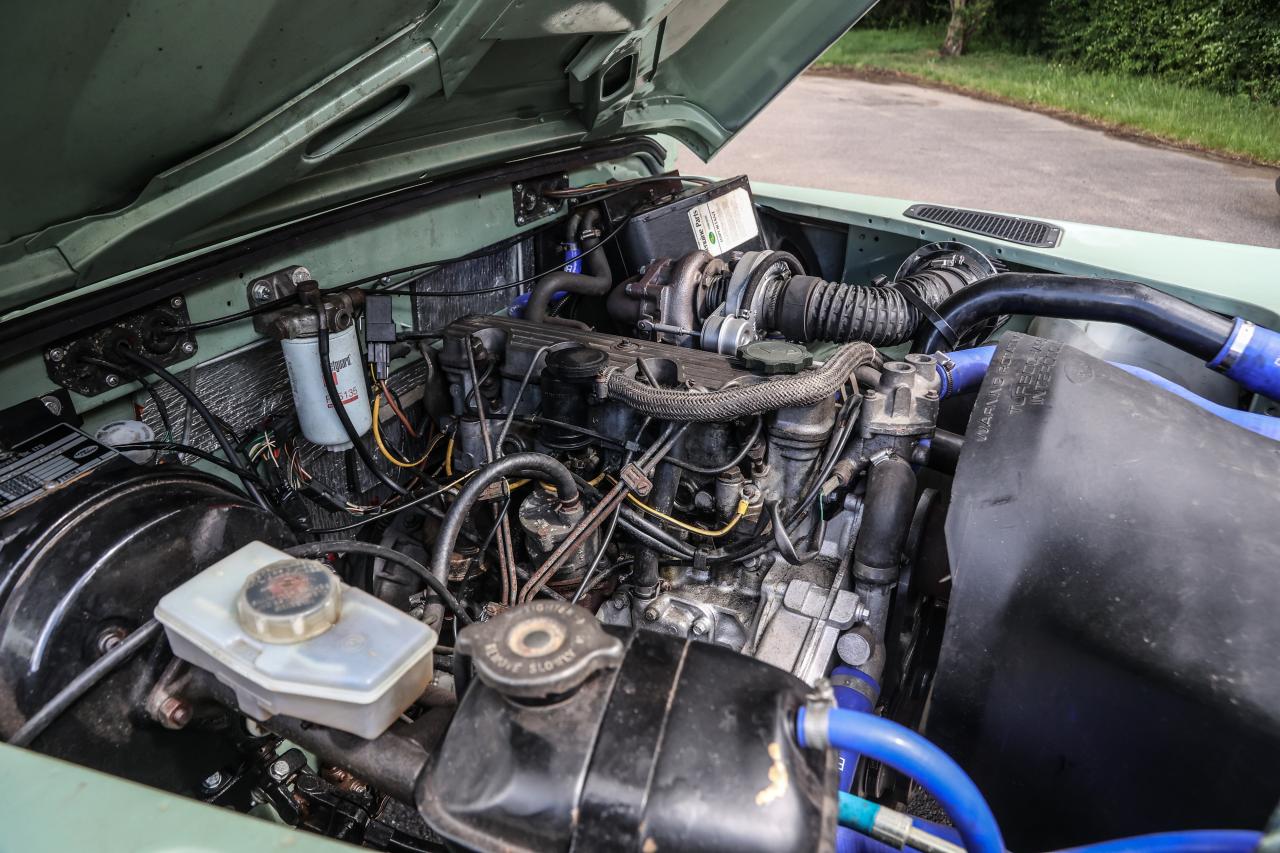 1989 Land Rover Defender 110 Soft Top