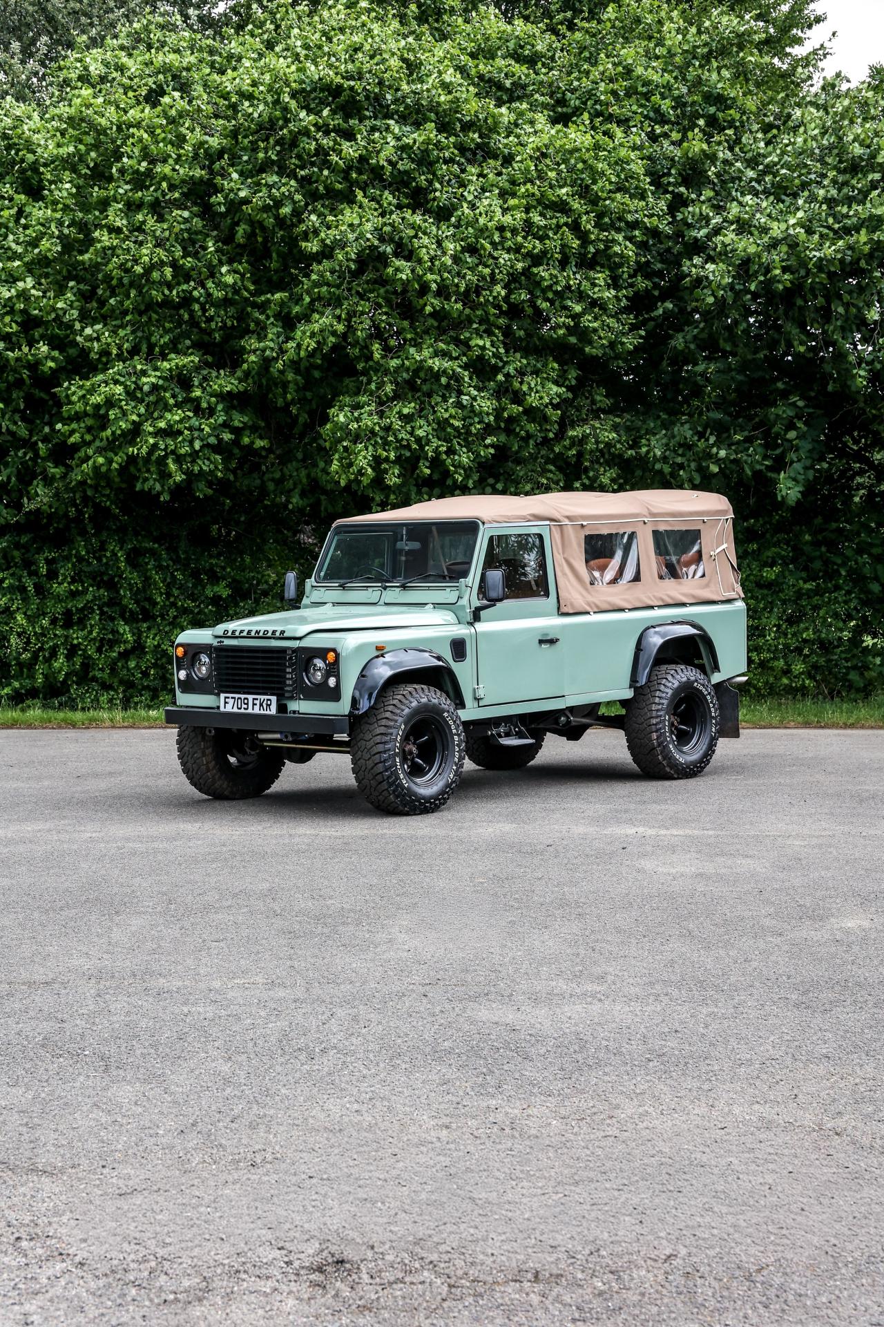1989 Land Rover Defender 110 Soft Top