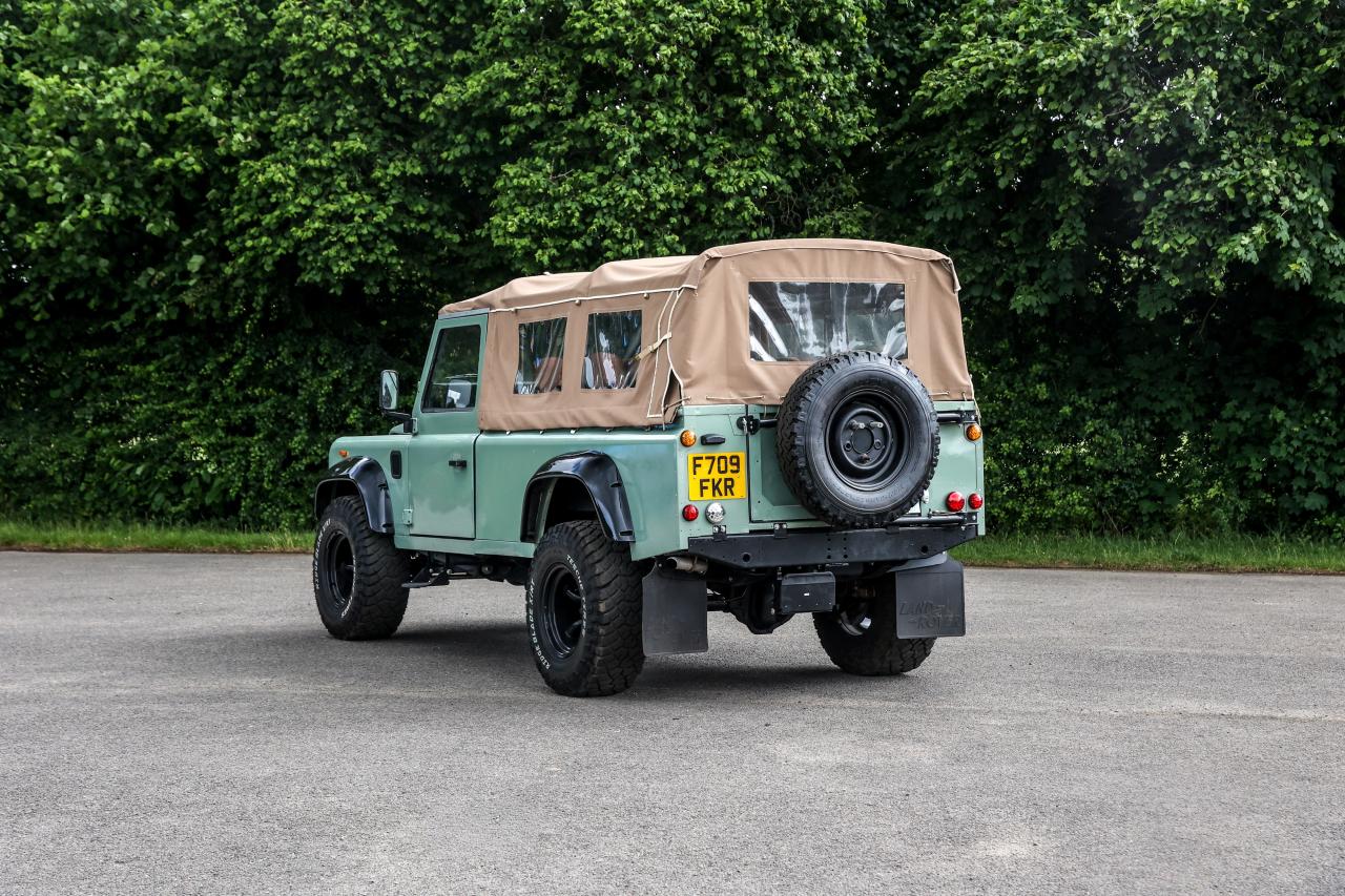 1989 Land Rover Defender 110 Soft Top