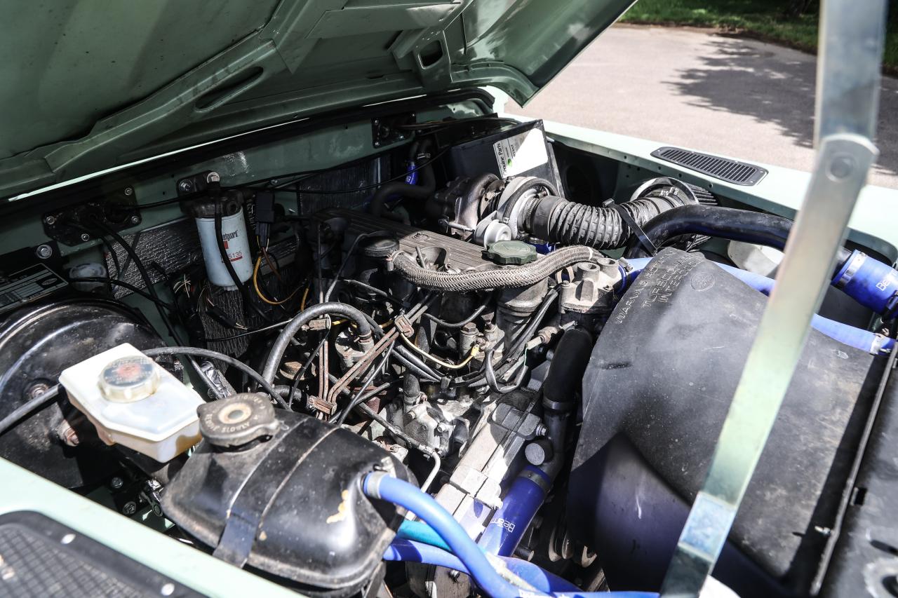 1989 Land Rover Defender 110 Soft Top