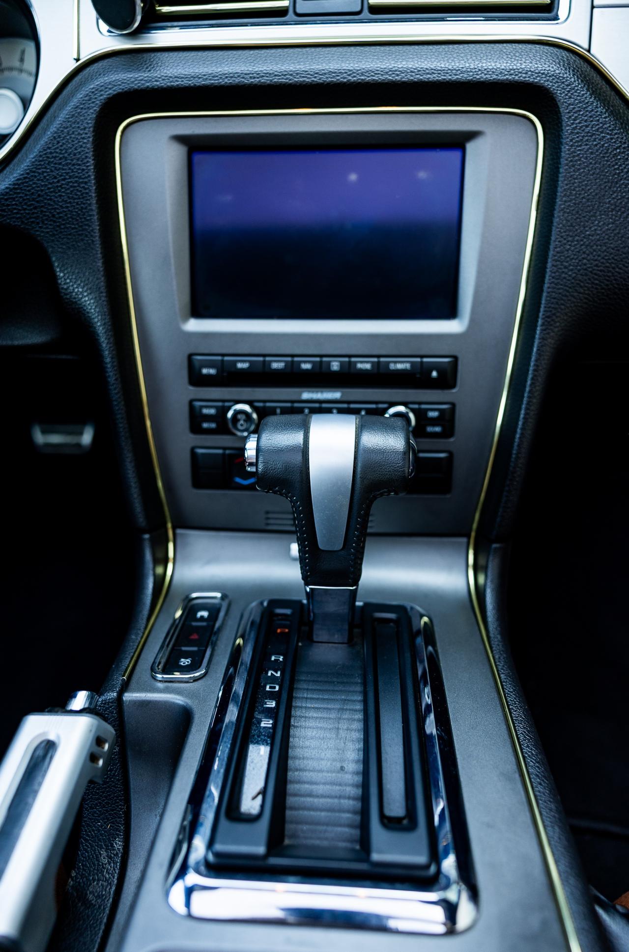 2009 Ford Mustang V6