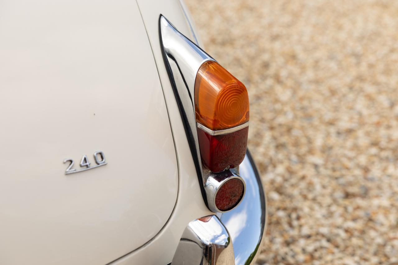 1967 Jaguar Mk. II
