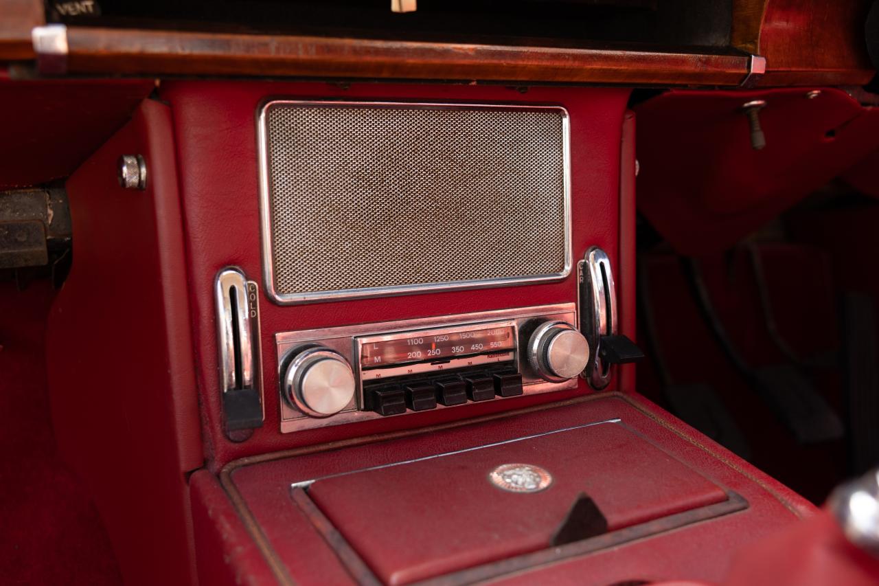 1967 Jaguar Mk. II
